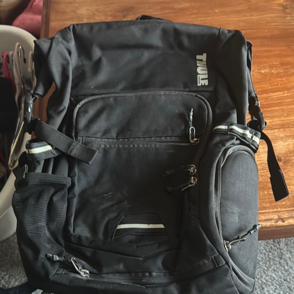 Thule Black Laptop Backpack – Durable Commuter / Travel Pack